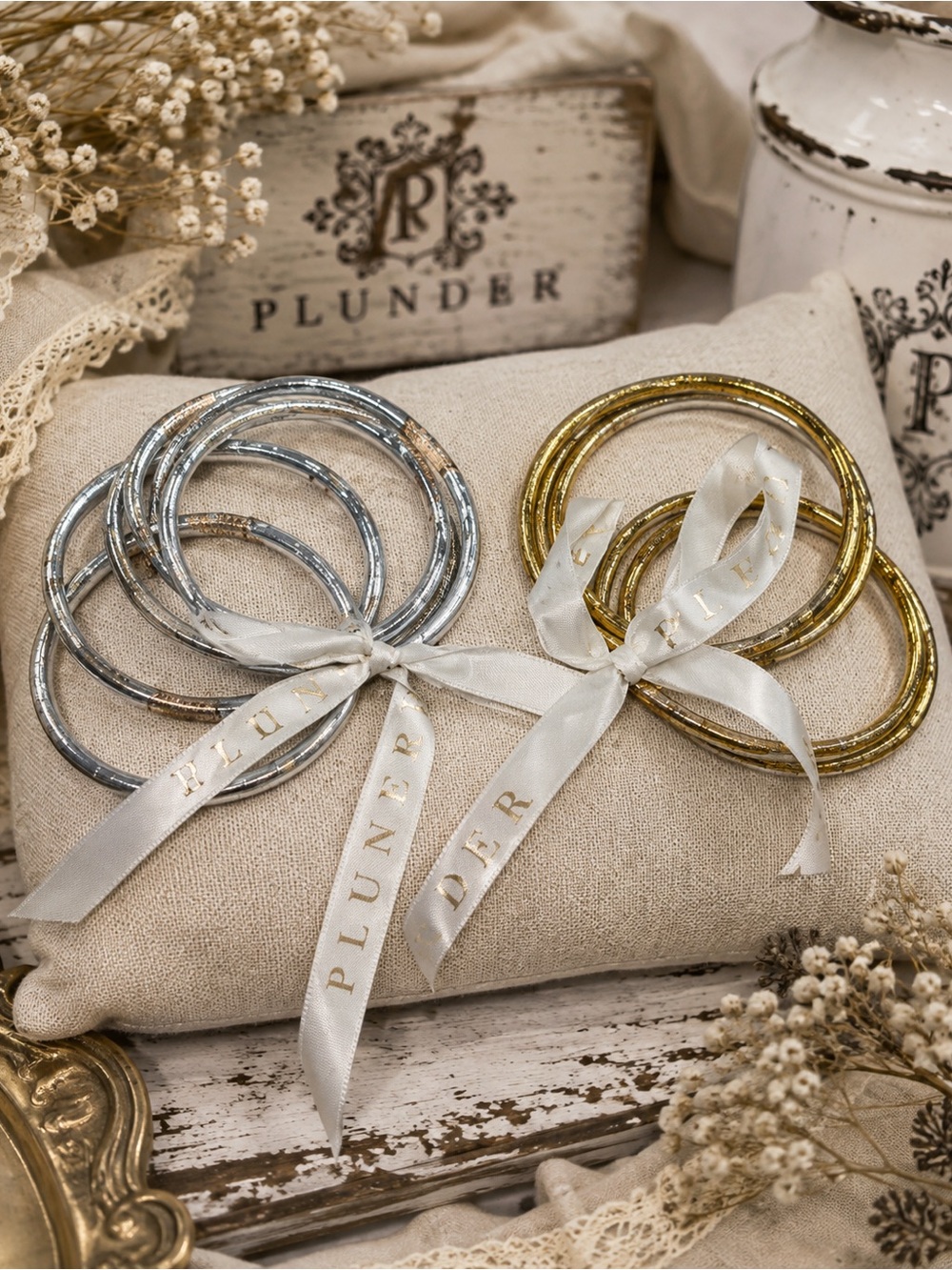 New Plunder Metallic Bangle Duo — 8pcs Silver & Gold Glitter Jelly Stacks